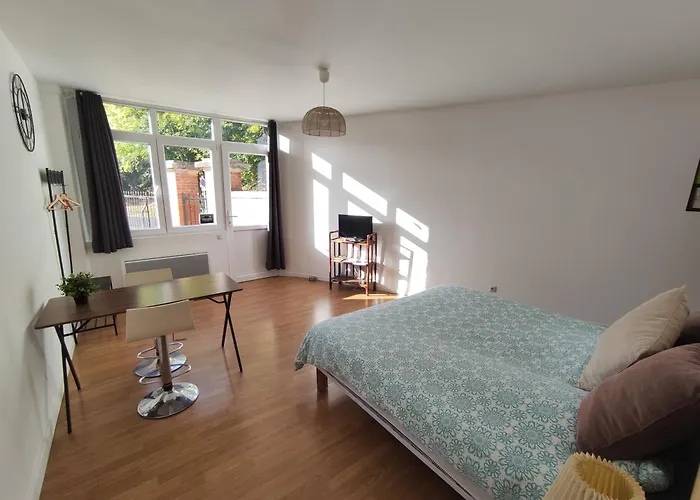 L'ecrin D'emile - Grand Meuble Au Calme شقة *